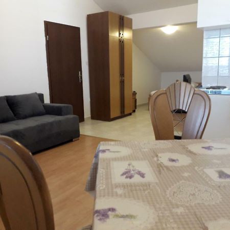 Apartments Dalmacija Podstrana Bagian luar foto